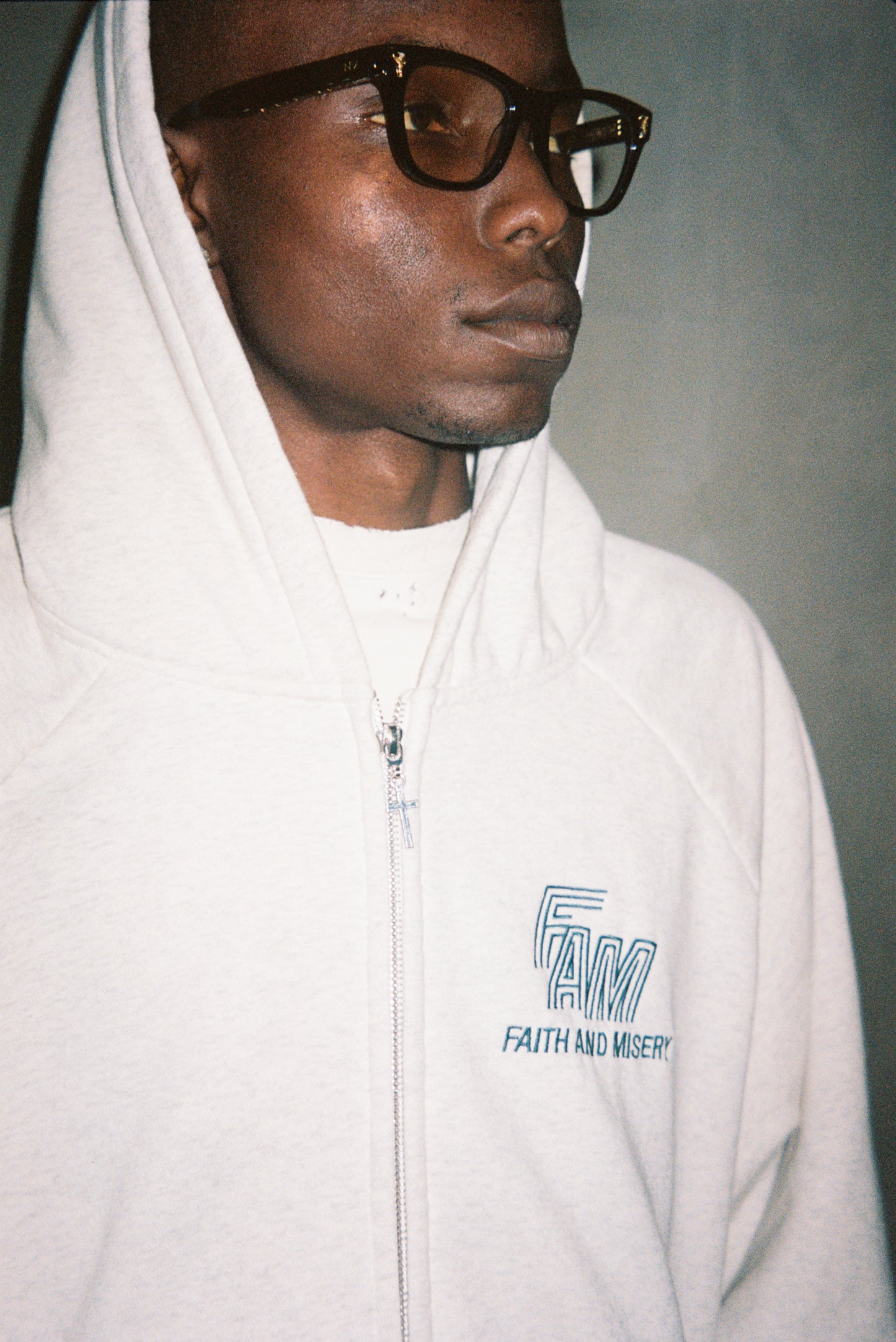 FAITH ZIP-UP