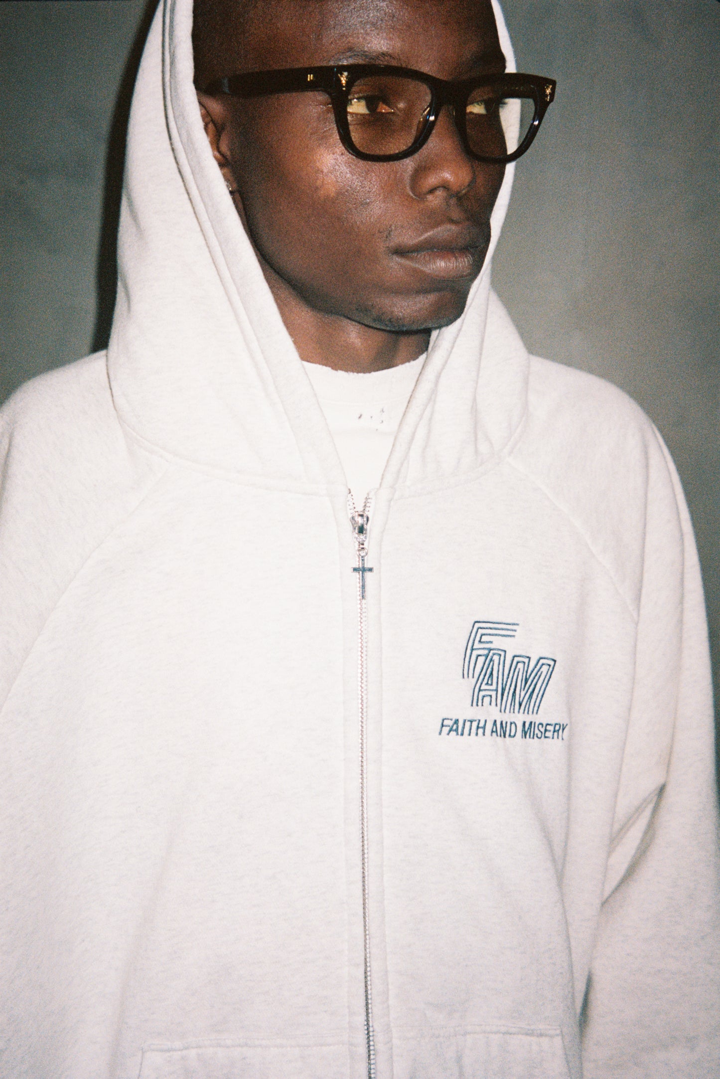 FAITH ZIP-UP
